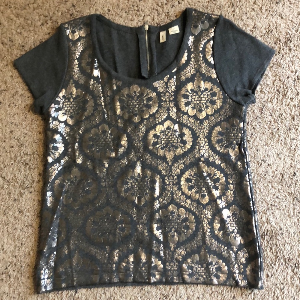“Moth” Short Sleeved Sweater